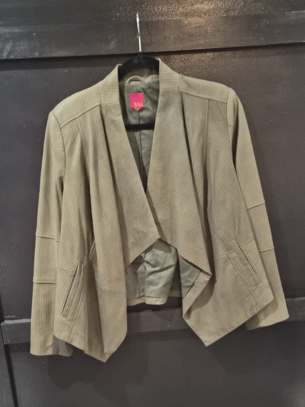 GILI | Leather Jacket - Picture 2 of 8